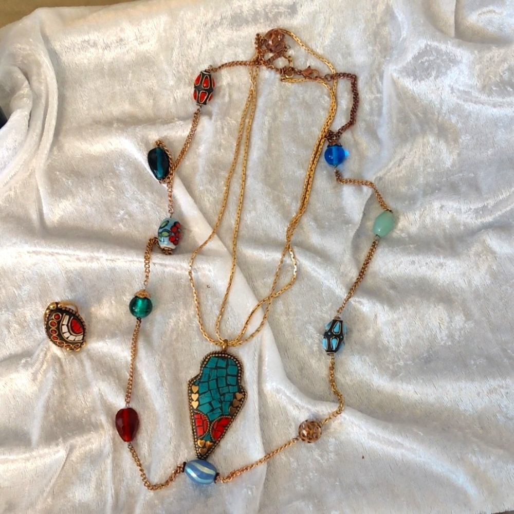 Tibetaan Style Gold Tone/Brass and Turquoise/Coral 2 Necklace & Ring Set